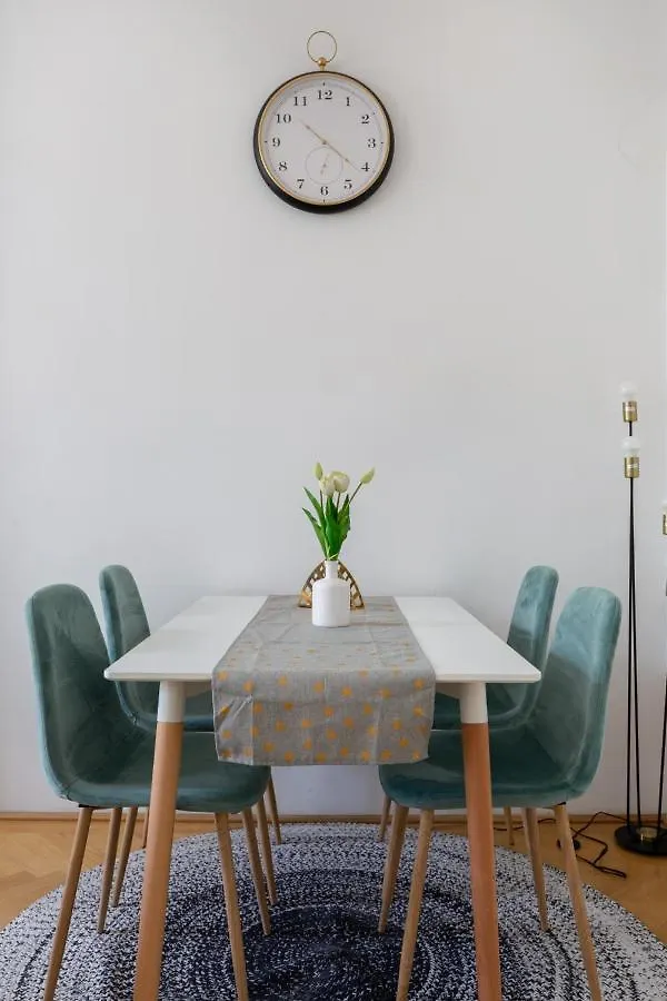 Super Central 2Br-2Bt With Balcony&View&Sauna&Jacuzzi Budapest 0*,
