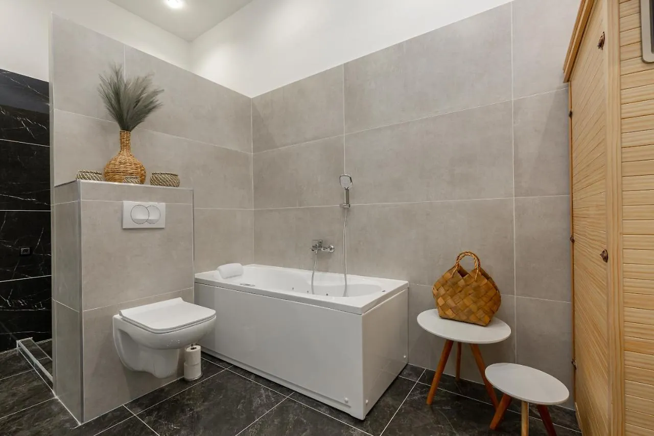 Super Central 2Br-2Bt With Balcony&View&Sauna&Jacuzzi Budapest